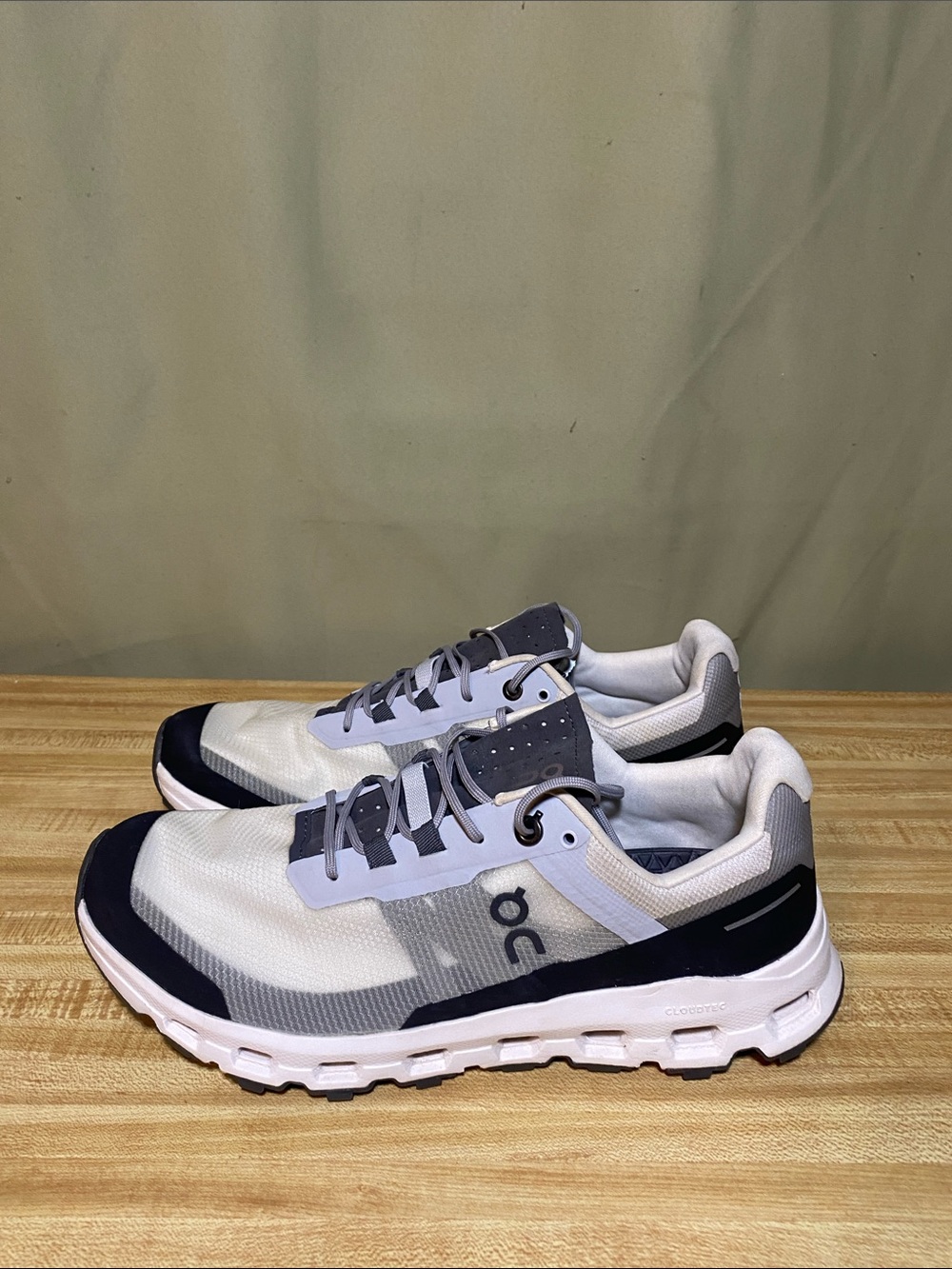 On Cloud  Black Grey Vista Running Training Shoe Sneakers i W 9.5